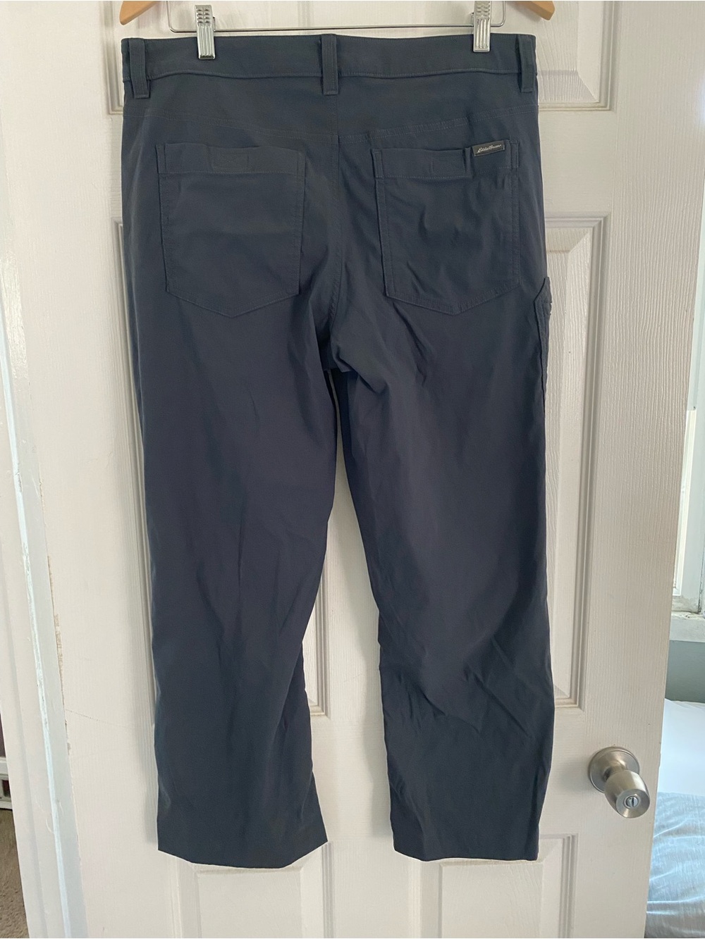 Eddie Bauer Men's Cargo Pants Size 33 X 30 Color Dark Gray - Picture 2 of 9